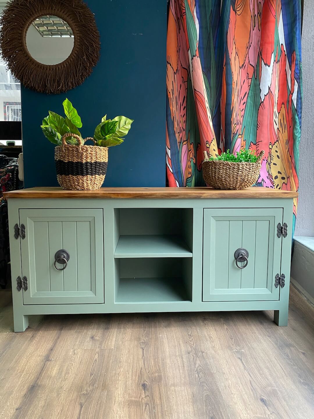 tv-konsol-ihlamur-antik-tv-unitesi-turuncu-atolye-06